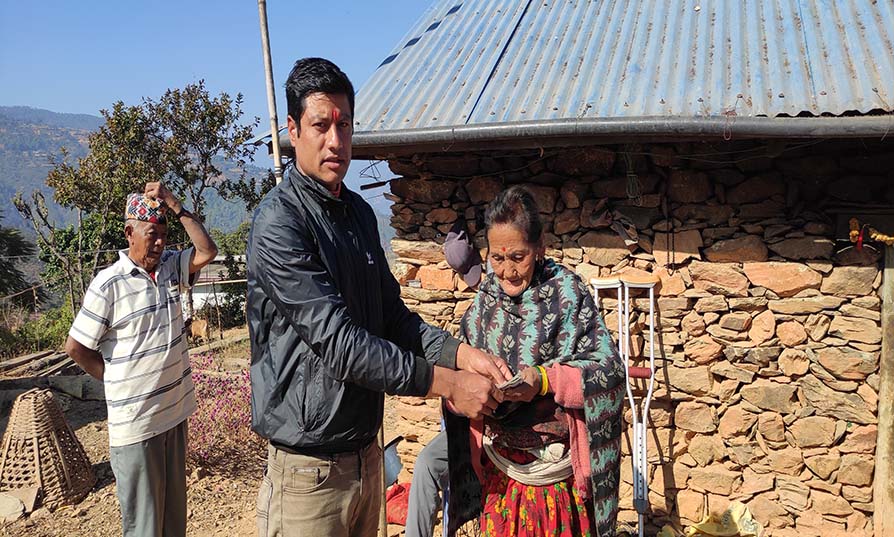 घर–घरमै सामाजिक सुरक्षा भत्ता, खुशी छन्, बृद्धबृद्धा र अशक्त