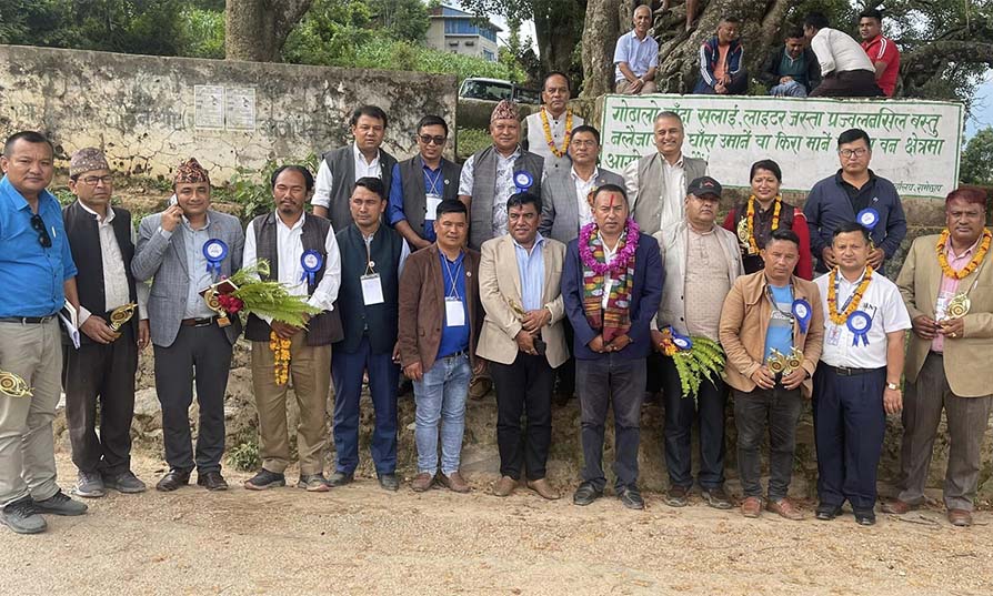 रामेछाप नगर उद्योग वाणिज्य संघको अध्यक्षमा तामाङ